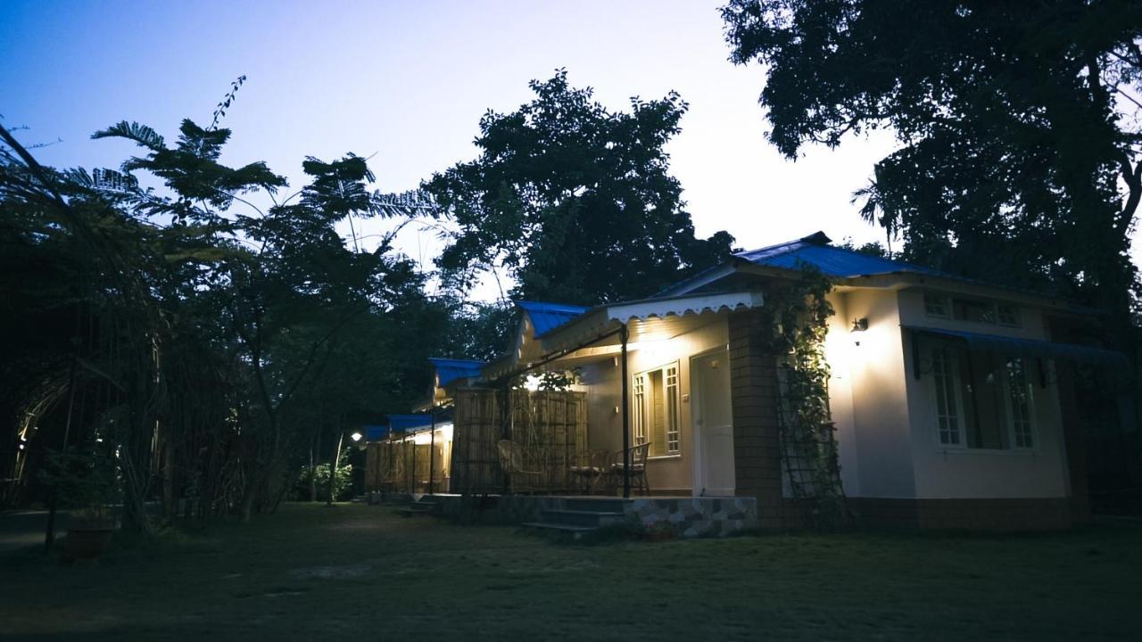 Bougainvillea Retreat & Spa Kaharpara المظهر الخارجي الصورة